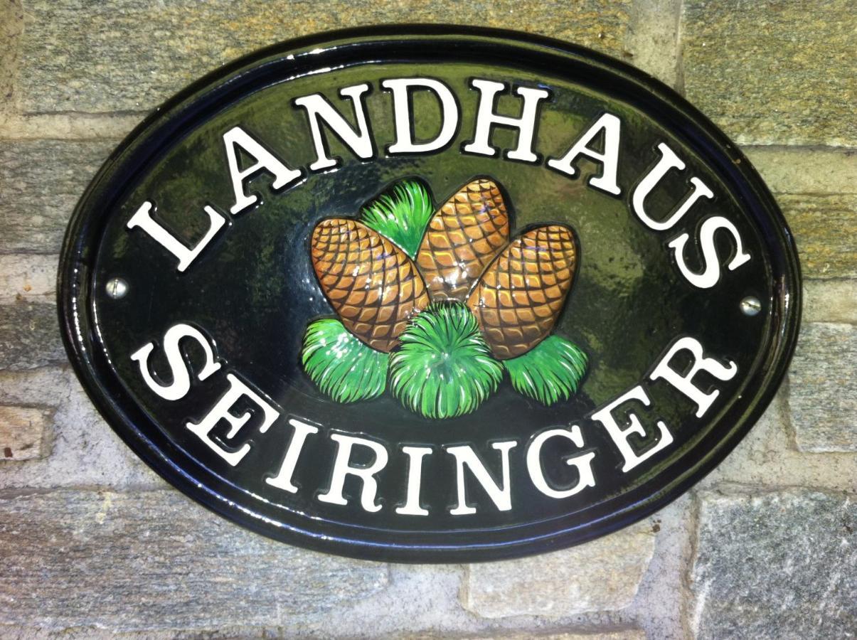 Landhaus Seiringer Apartments Finkenberg Exteriör bild