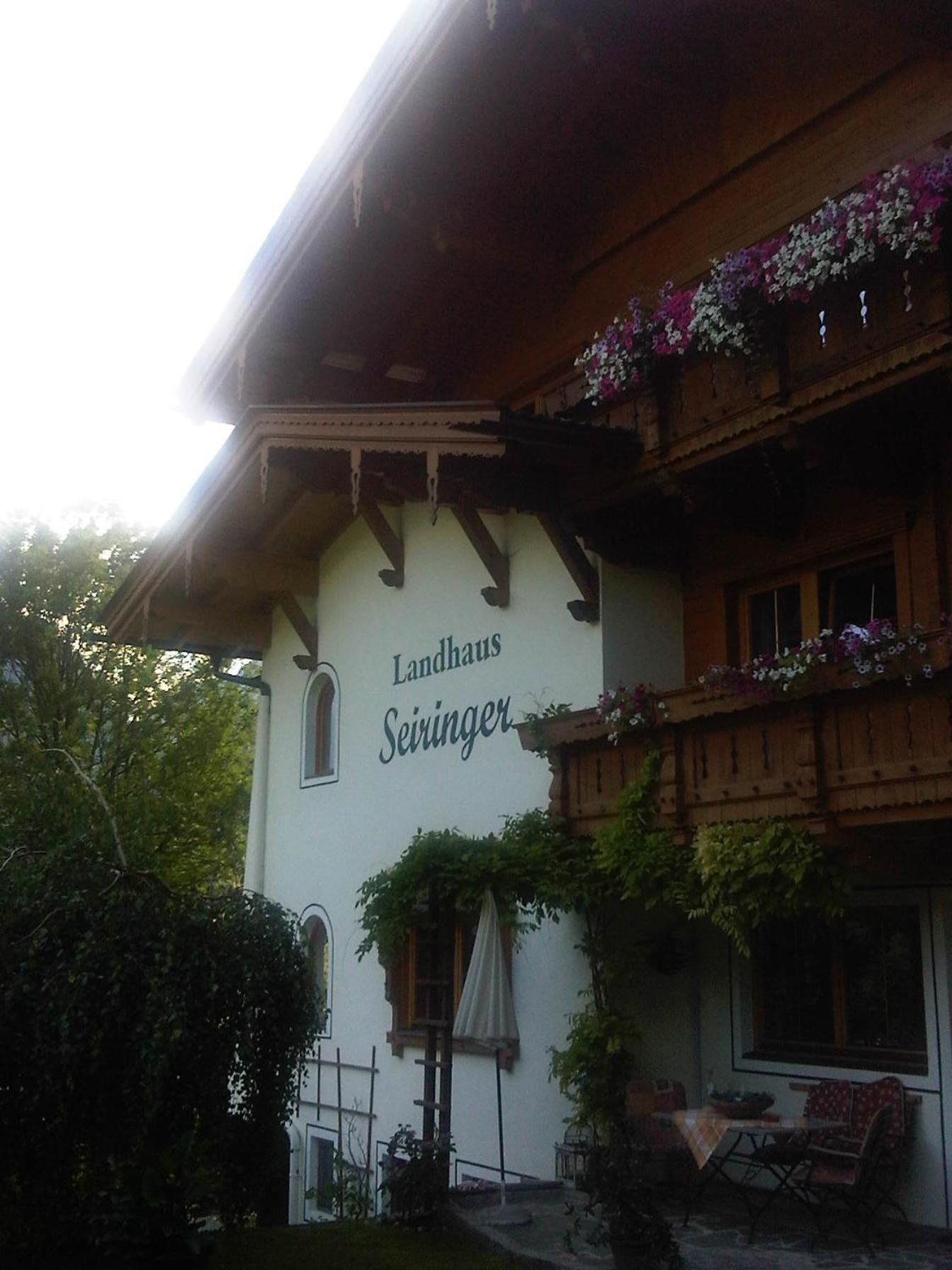 Landhaus Seiringer Apartments Finkenberg Exteriör bild